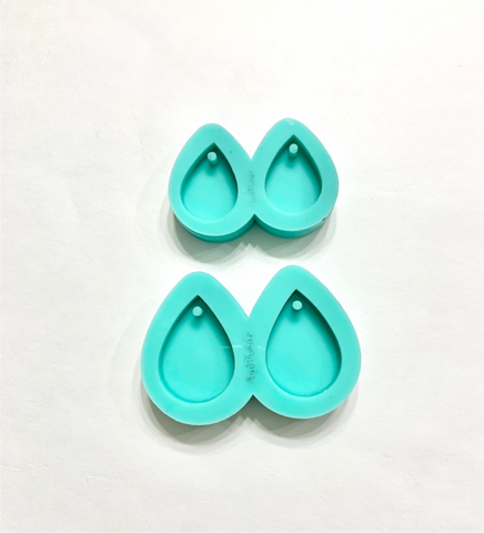 Teardrop pendant molds